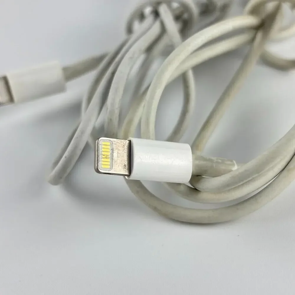 Apple Lightning to USB Cable 3.5ft Lot of 2 Genuine OEM